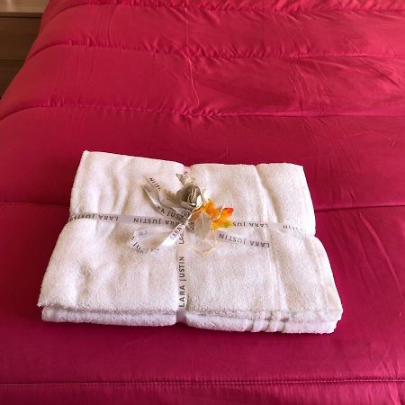 アスコリ・ピチェーノ La Casa Sul Fiumeヴィラ エクステリア 写真
