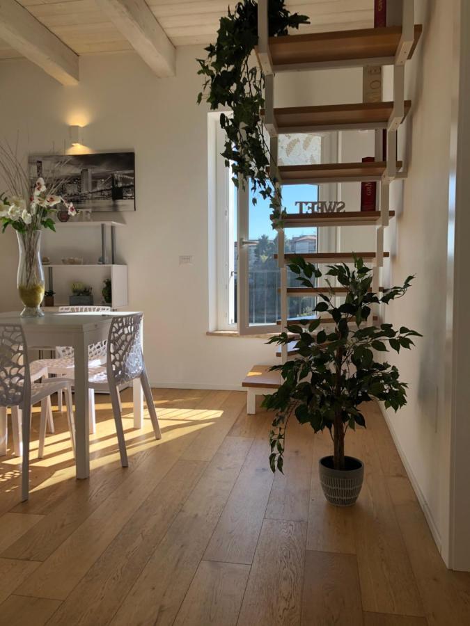 アスコリ・ピチェーノ La Casa Sul Fiumeヴィラ エクステリア 写真